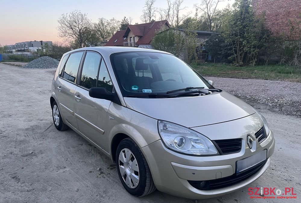 2008' Renault Scenic 1.6 16V Expression photo #2