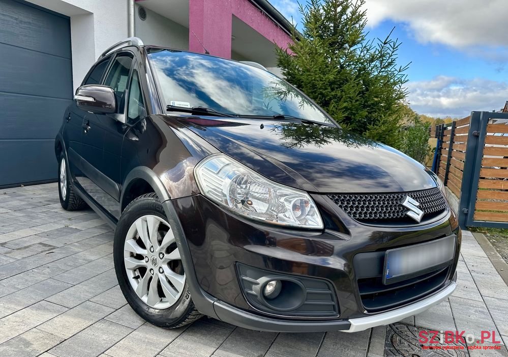 2012' Suzuki SX4 1.6 Premium photo #5