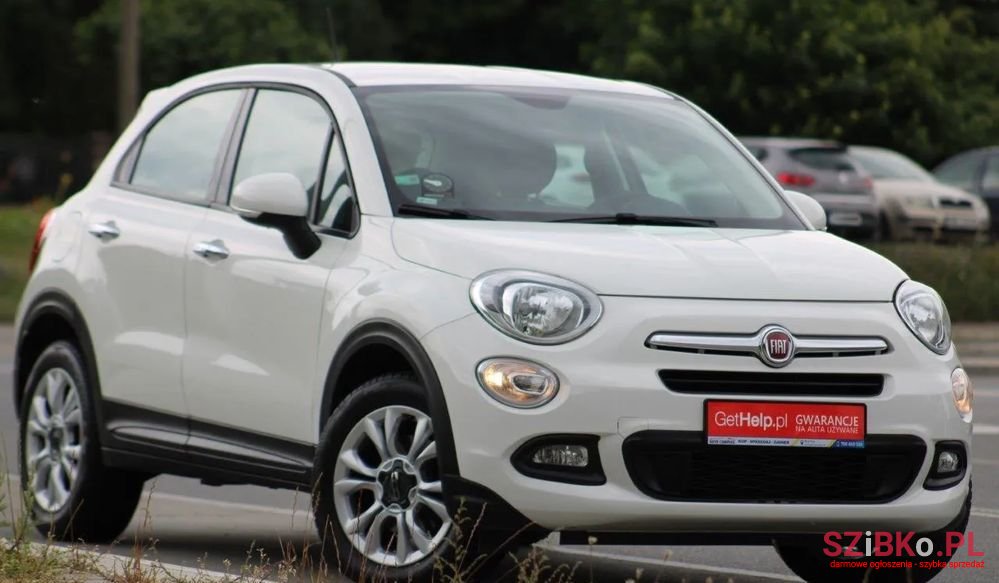 2016' Fiat 500X photo #2