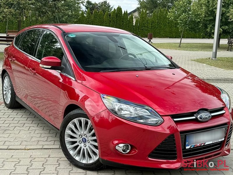 2011' Ford Focus 1.6 Ecoboost photo #2