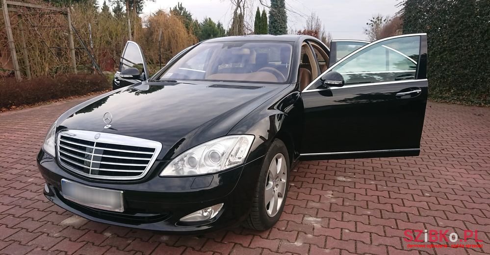 2007' Mercedes-Benz S-Class 420 Cdi photo #1