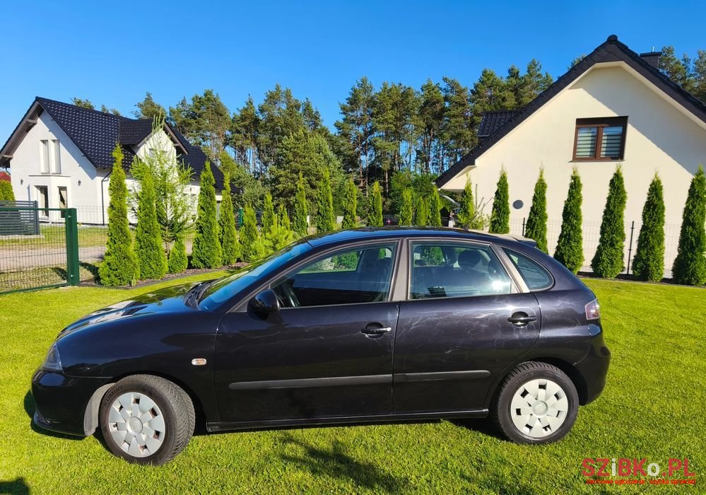 2006' SEAT Ibiza 1.4 16V 100 Sport photo #3