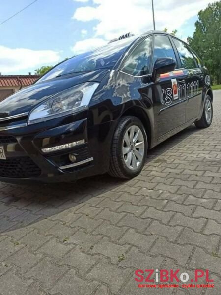 2012' Citroen C4 Picasso photo #1