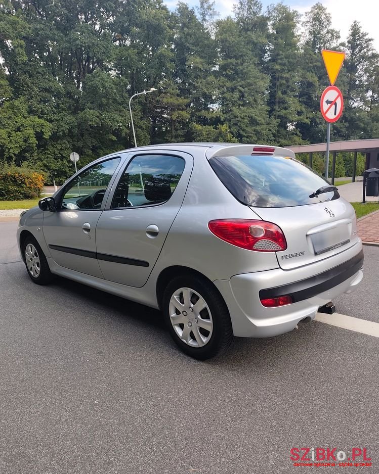 2010' Peugeot 206 Plus 1.4 Hdi Presence photo #2