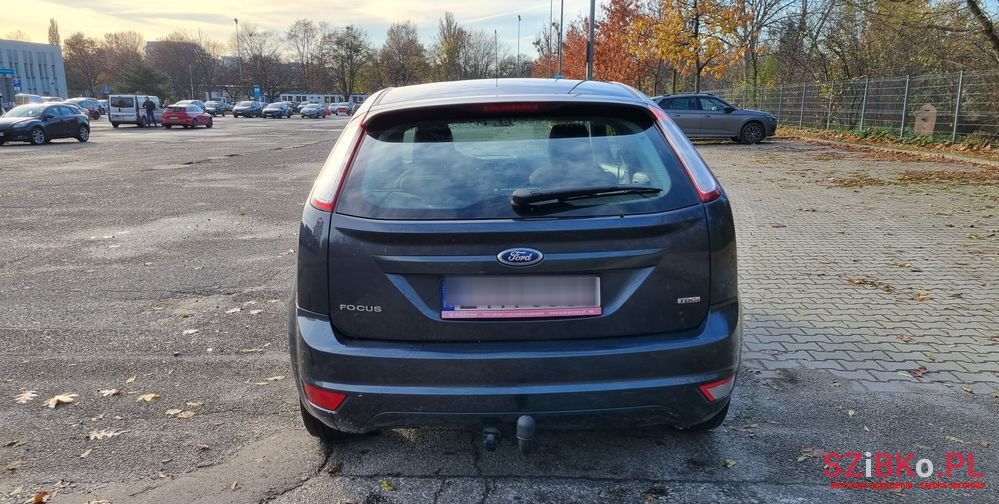 2011' Ford Focus photo #5