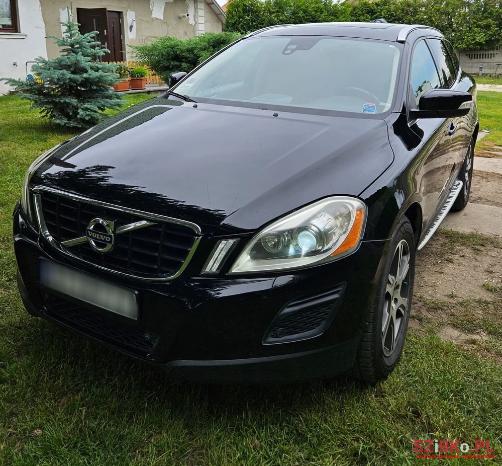 2010' Volvo Xc 60 photo #2
