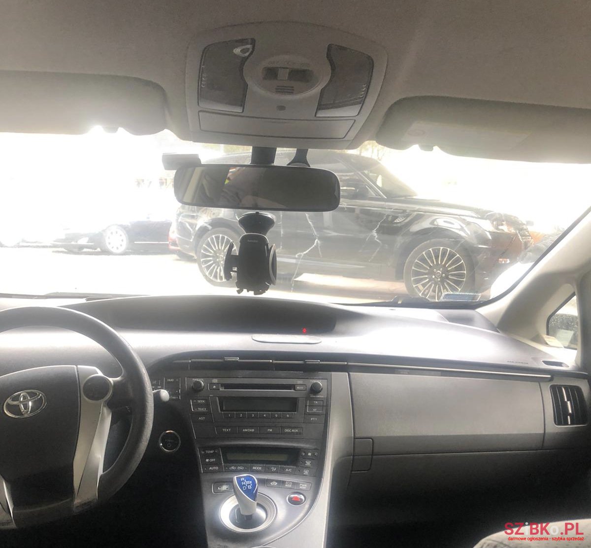 2010' Toyota Prius photo #1