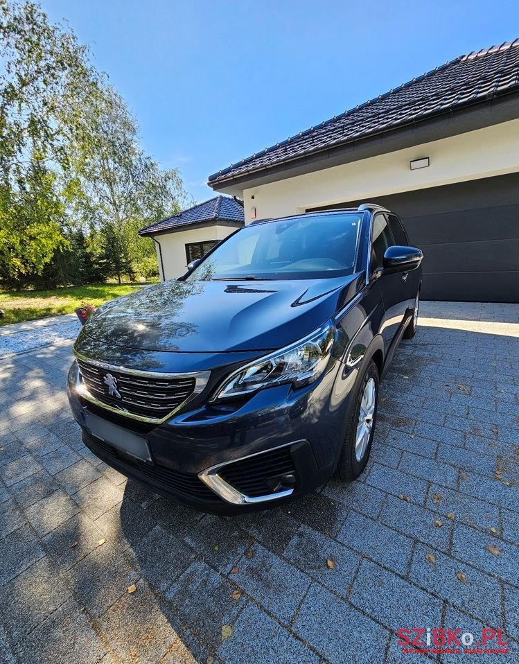 2019' Peugeot 5008 photo #1