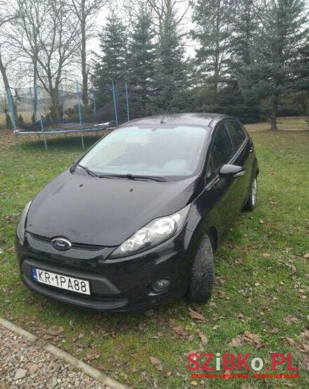 2011' Ford Fiesta photo #1