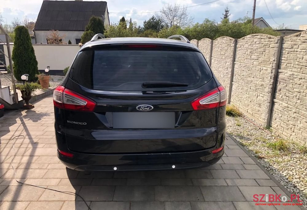 2011' Ford Mondeo photo #4