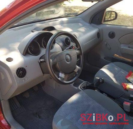 2005' Chevrolet Aveo photo #2