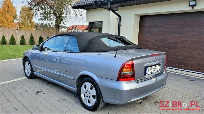 2004' Opel Astra photo #5