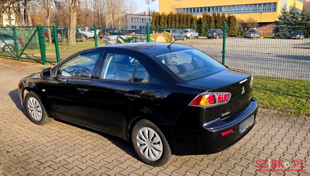 2010' Mitsubishi Lancer 1.6 Invite photo #3