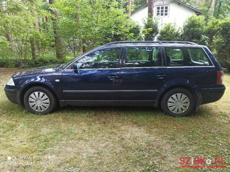 2003' Volkswagen Passat photo #4