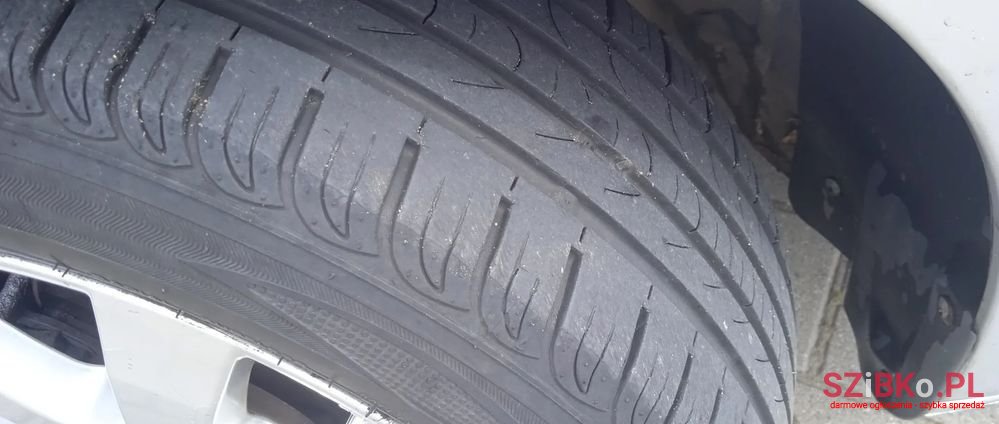 2008' Skoda Roomster 1.2 12V Style photo #5