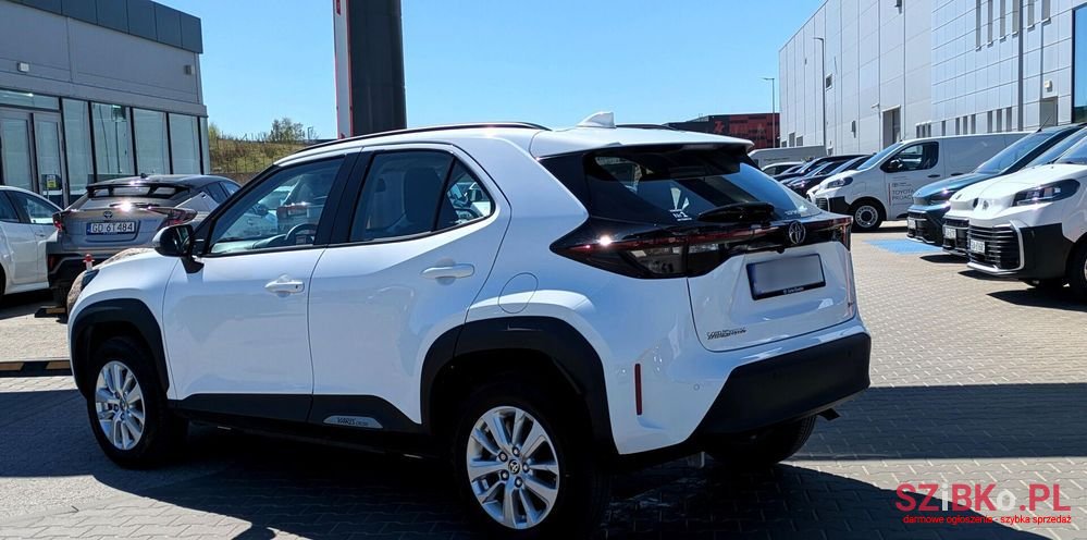 2024' Toyota Yaris Cross photo #5