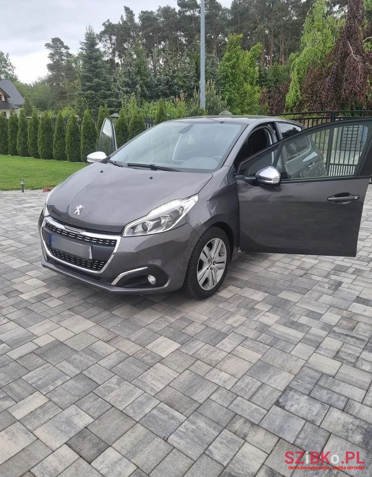 2019' Peugeot 208 photo #5