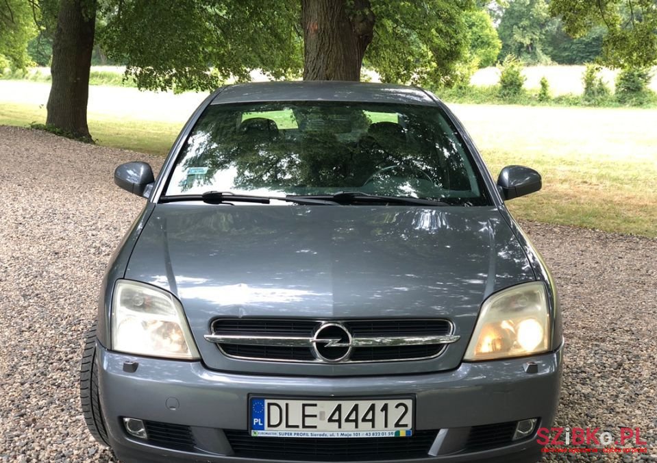 2004' Opel Vectra photo #5