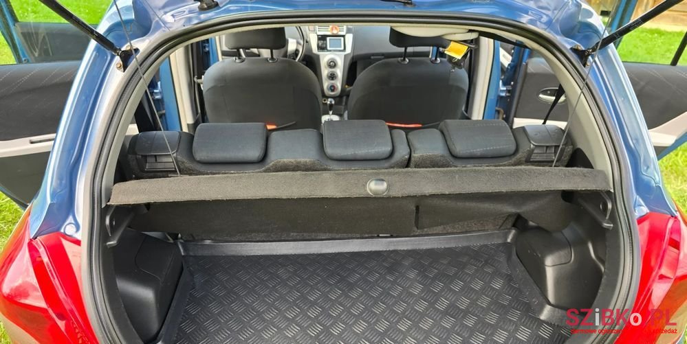 2008' Toyota Yaris 1.4 D-4D Sol Mm photo #5