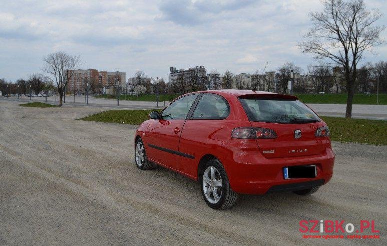 2007' SEAT Ibiza photo #1