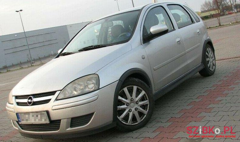 2005' Opel Corsa photo #1