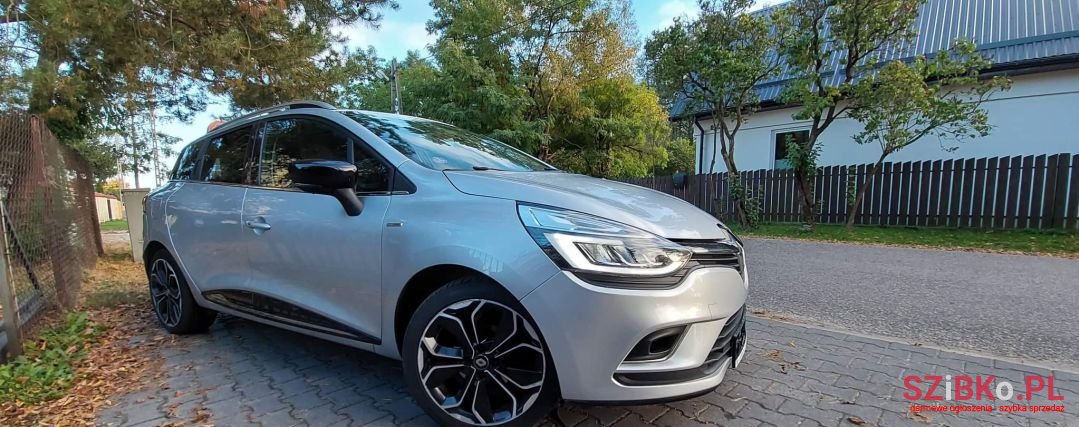 2017' Renault Clio photo #1