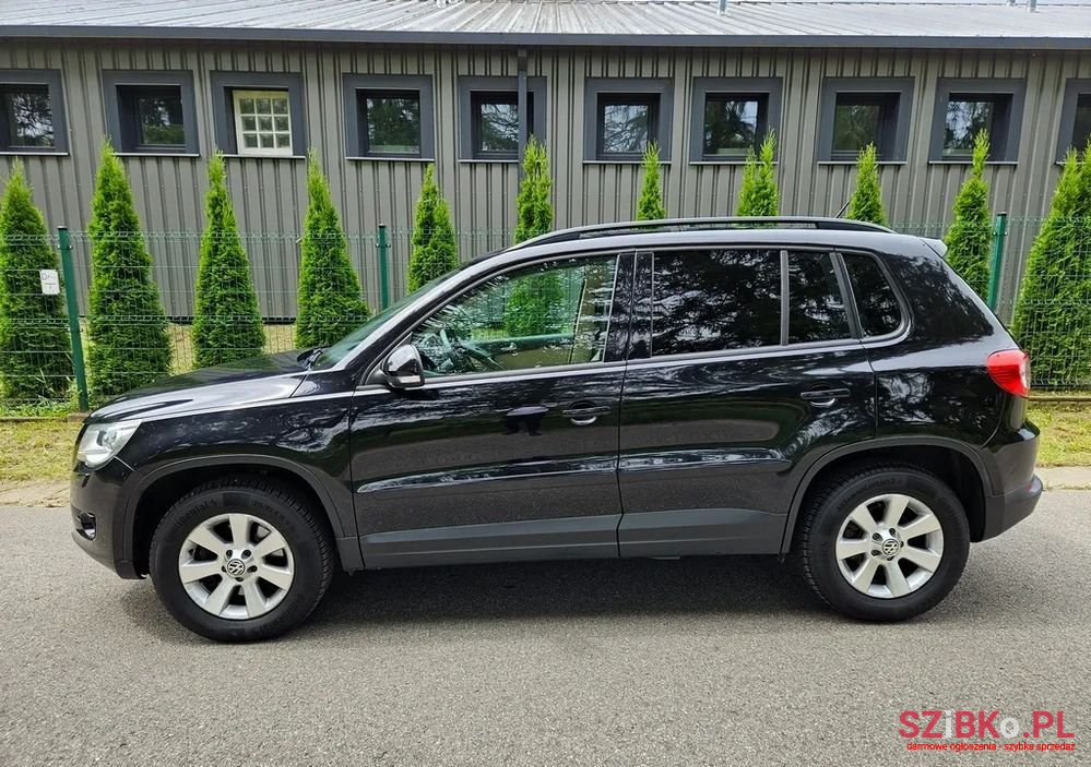 2009' Volkswagen Tiguan photo #5