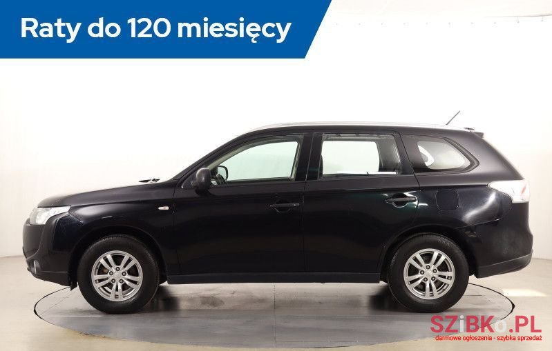 2015' Mitsubishi Outlander photo #3