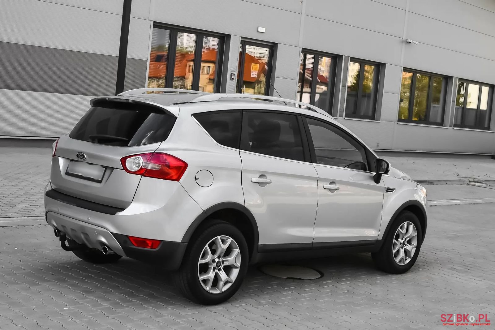 2009' Ford Kuga photo #3