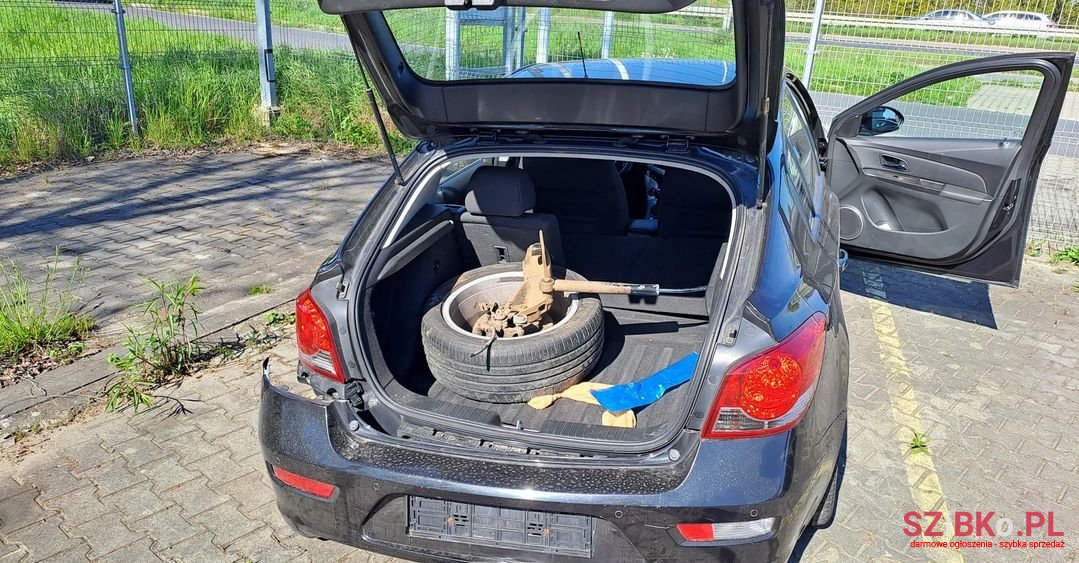 2013' Chevrolet Cruze photo #6