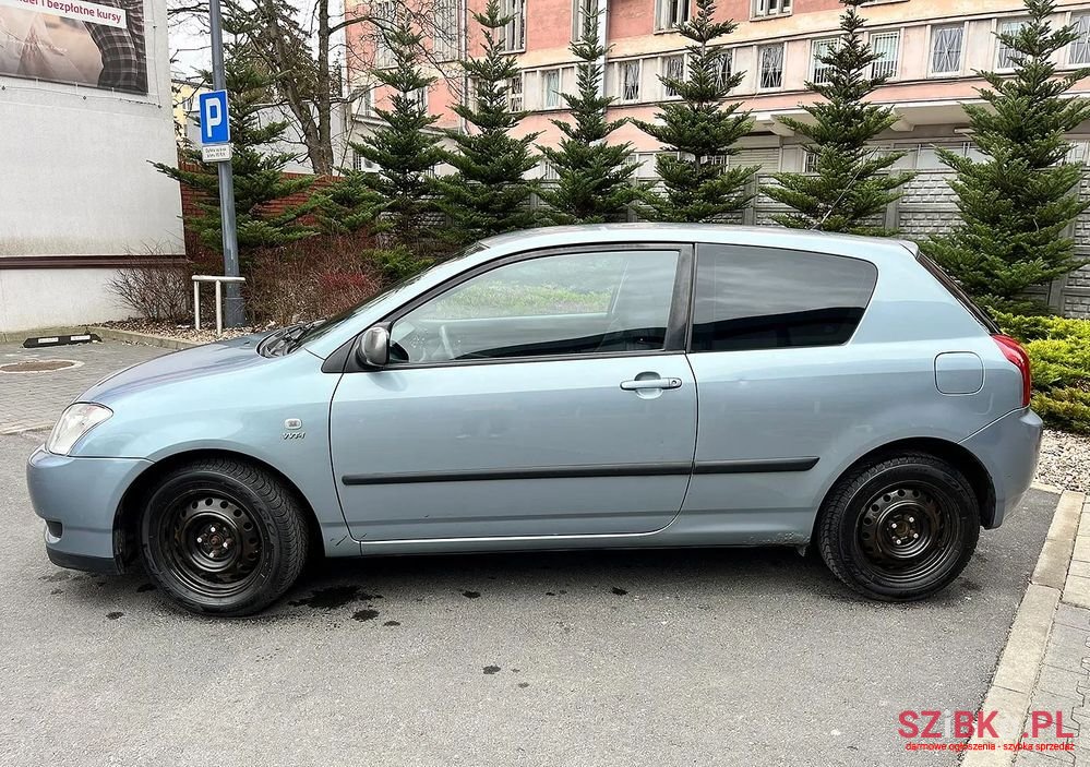 2002' Toyota Corolla photo #3