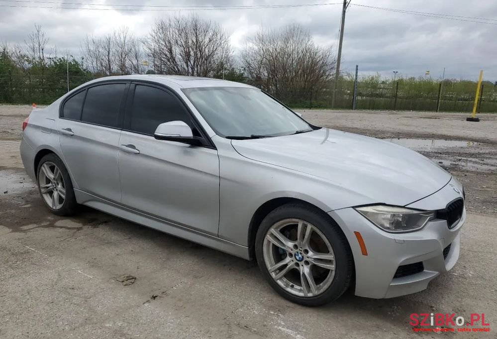 2015' BMW 3 Series 328I Xdrive Sport-Aut photo #2