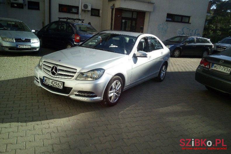 2012' Mercedes-Benz Klasa C photo #1