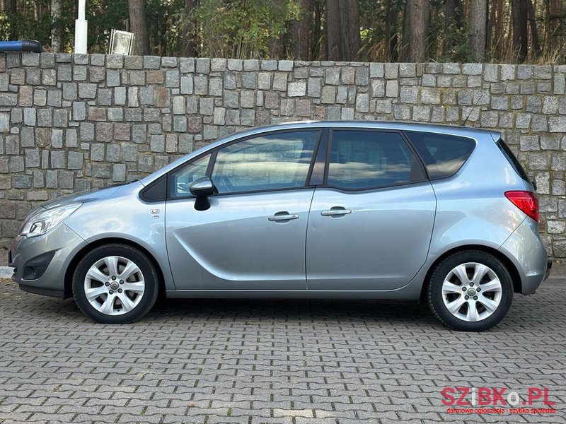 2012' Opel Meriva photo #2