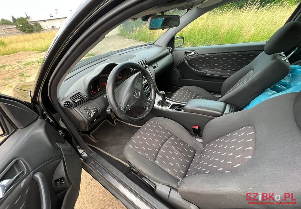 2002' Mercedes-Benz Klasa C photo #4