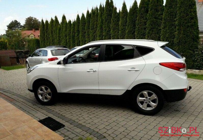 2010' Hyundai ix35 photo #1