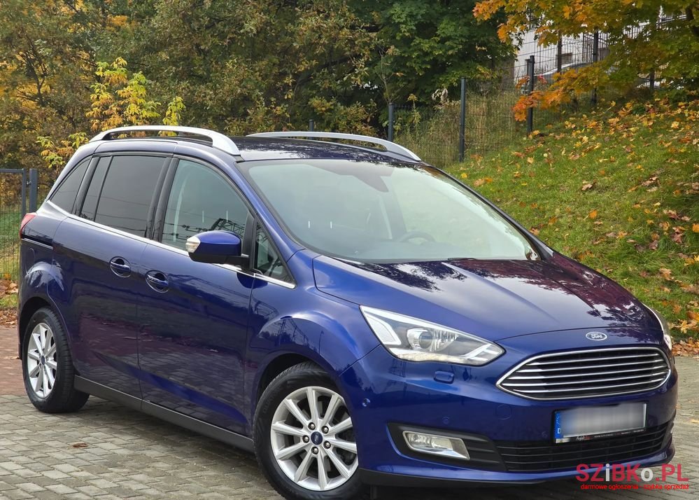 2016' Ford Grand C-MAX photo #3