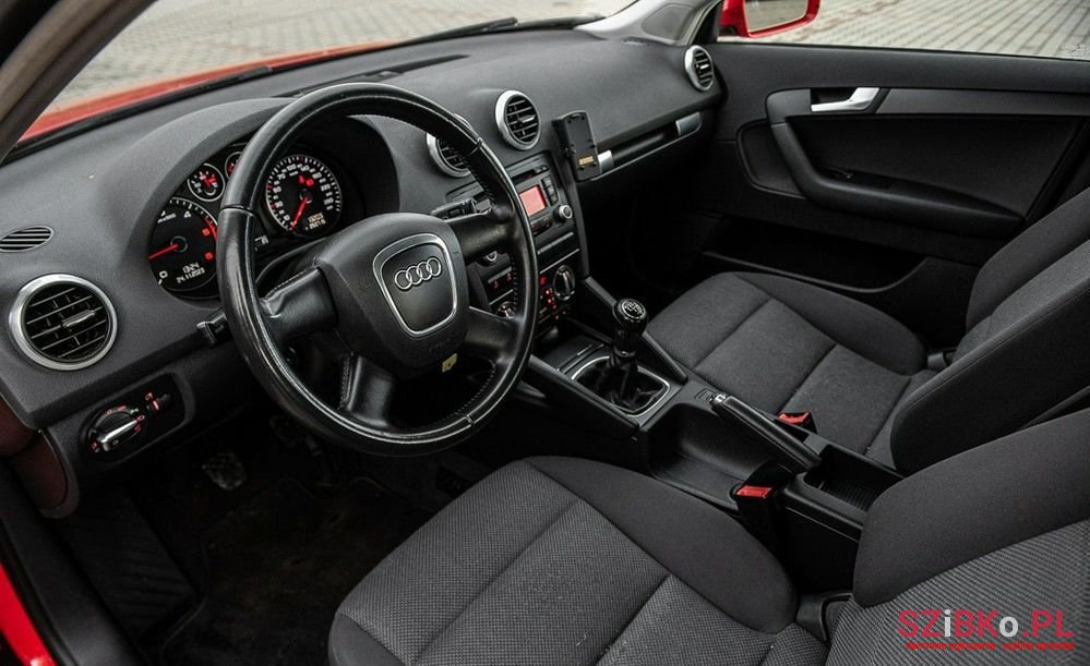2011' Audi A3 photo #6