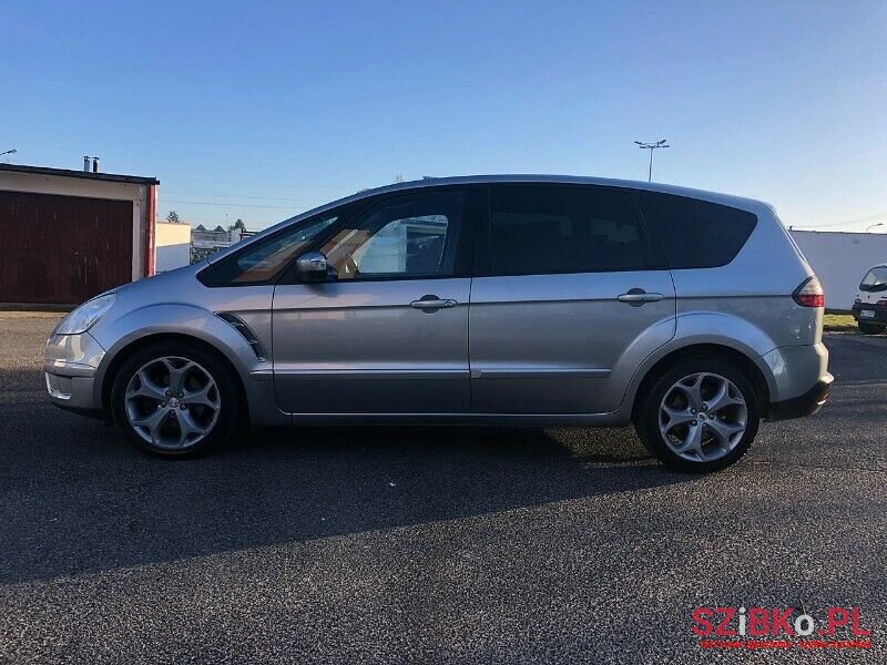 2008' Ford S-Max photo #5