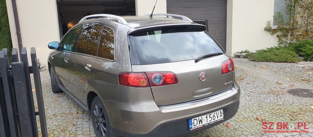 2009' Fiat Croma photo #1
