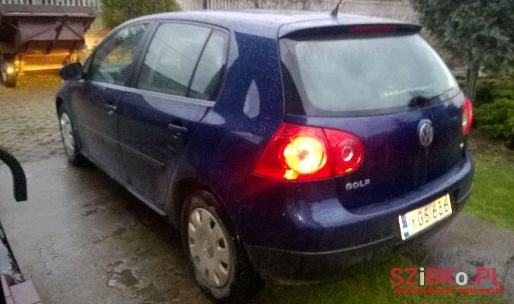 2007' Volkswagen Golf photo #2