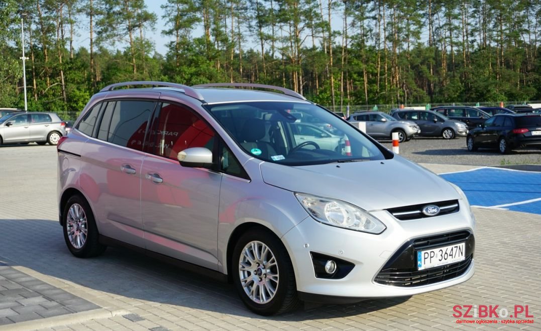 2011' Ford Grand C-MAX photo #2