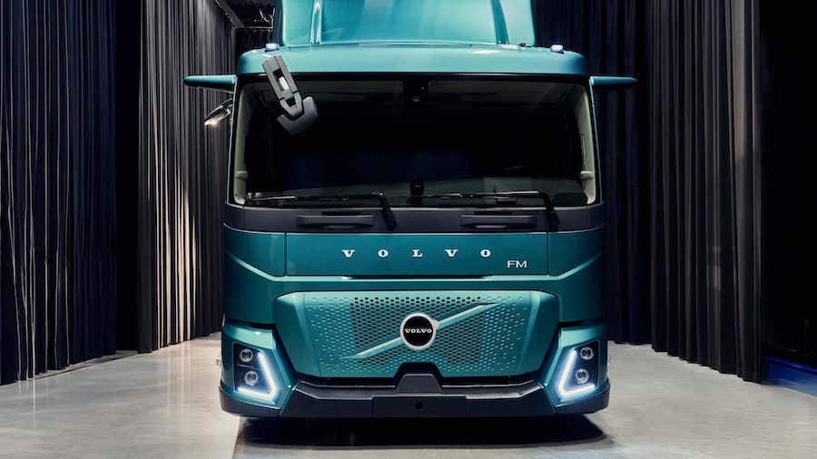 This Is Volvo Trucks’ First Electric-Only Model: FM Low Entry