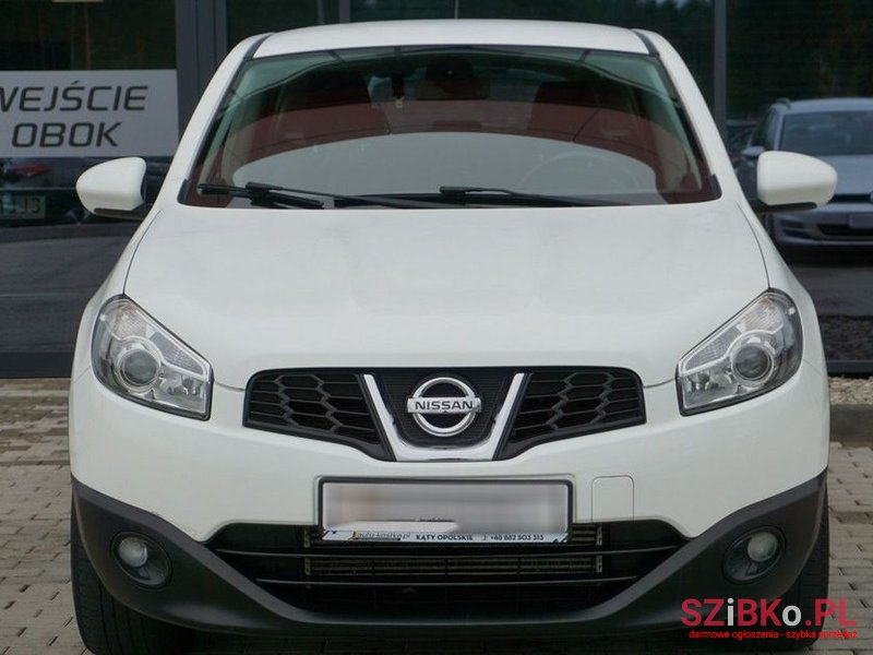 2013' Nissan Qashqai photo #2