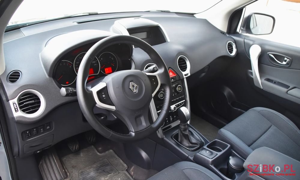 2009' Renault Koleos 2.5 16V 4X4 Dynamique photo #6