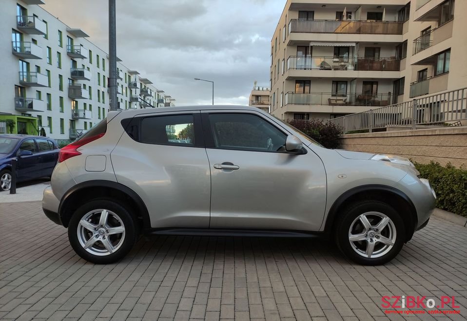 2011' Nissan Juke photo #6