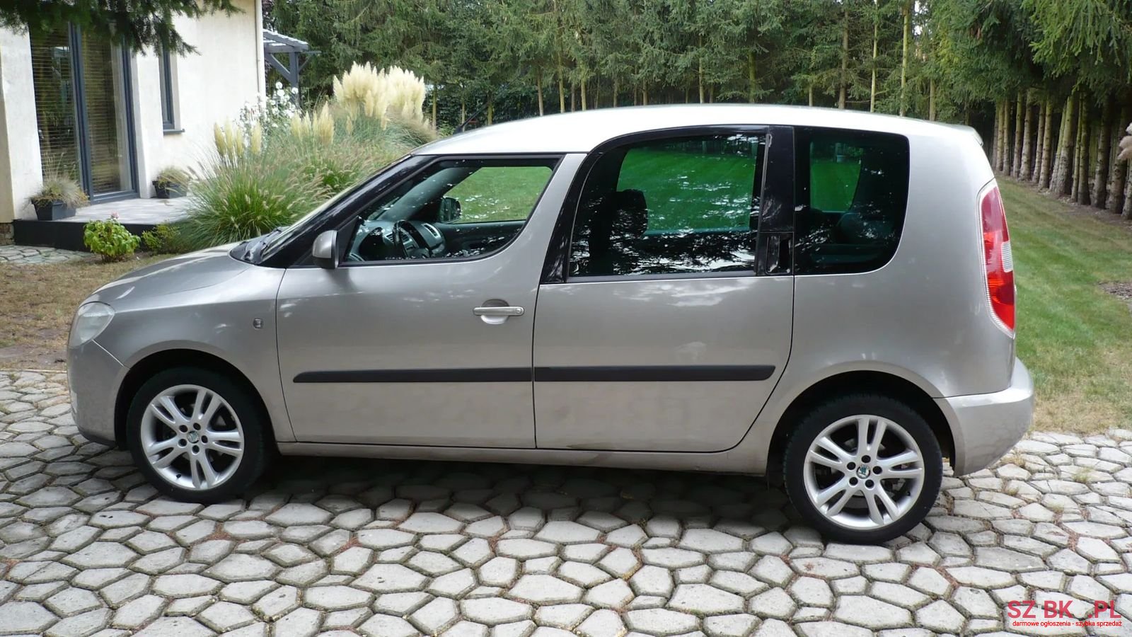 2006' Skoda Roomster photo #6