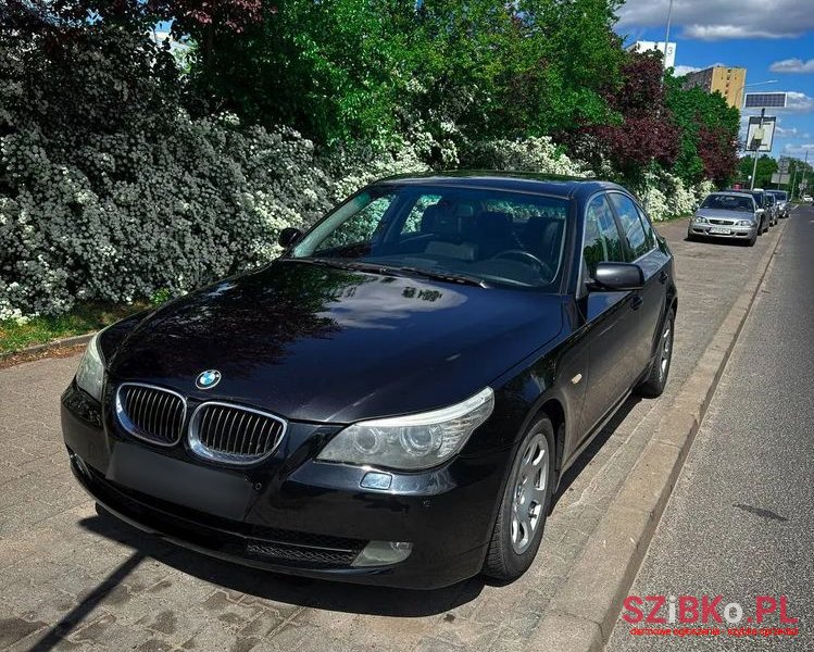 2008' BMW 5 Series 520D photo #5