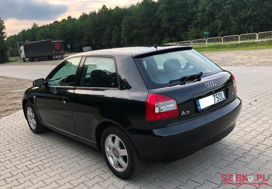 2002' Audi A3 photo #2