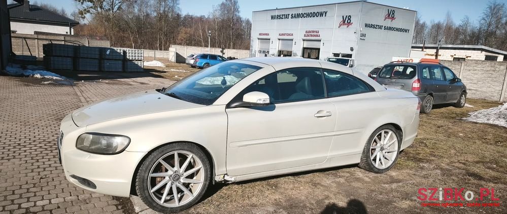 2007' Volvo C70 D5 Momentum photo #3